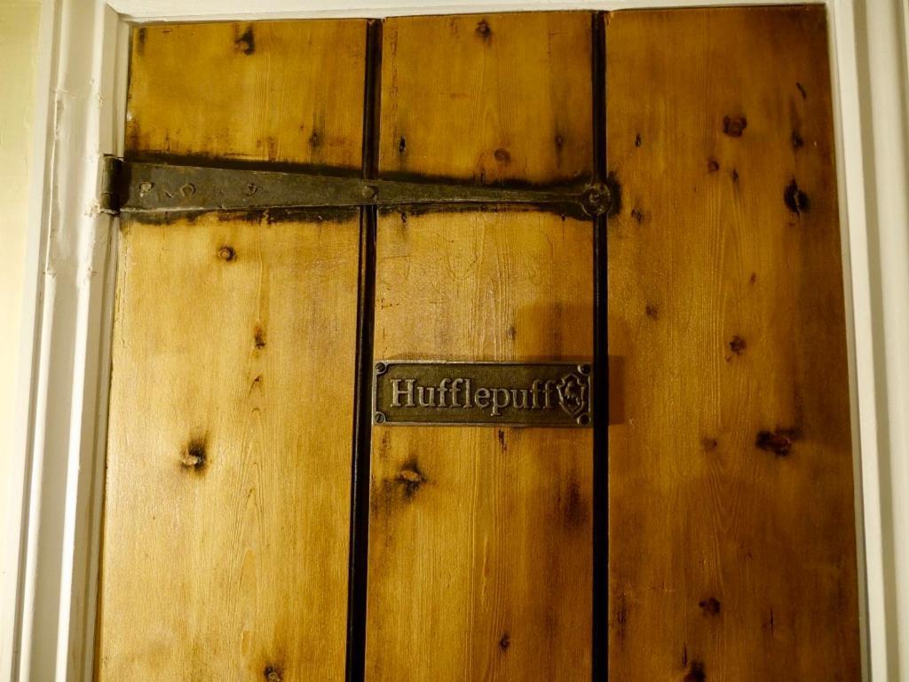 Huge Deluxe 600 Year Old Essex Manor, Hot Tub, Cinema Room, Sky Tv サフロン・ワルデン エクステリア 写真