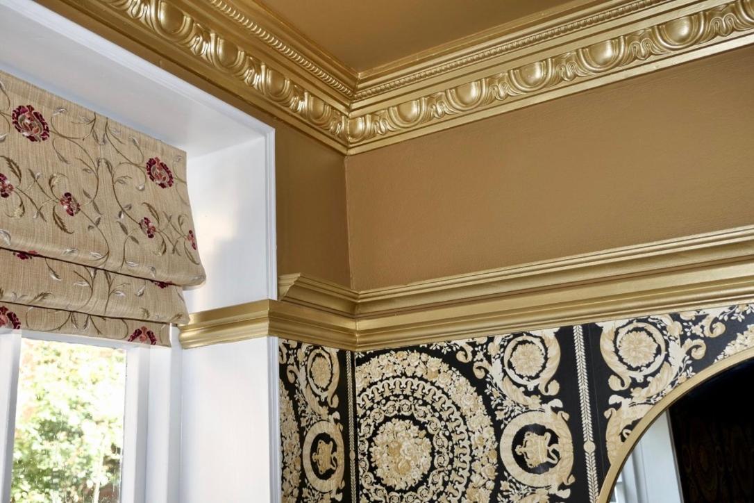 Huge Deluxe 600 Year Old Essex Manor, Hot Tub, Cinema Room, Sky Tv サフロン・ワルデン エクステリア 写真