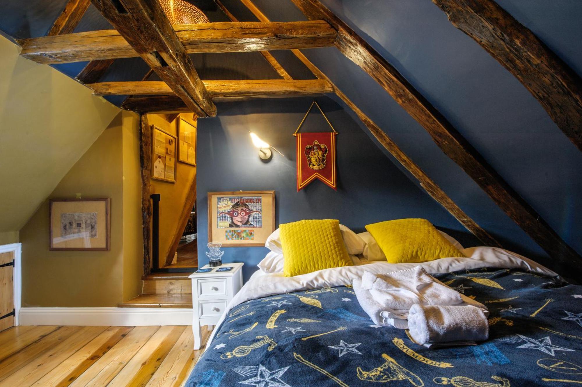 Huge Deluxe 600 Year Old Essex Manor, Hot Tub, Cinema Room, Sky Tv サフロン・ワルデン エクステリア 写真